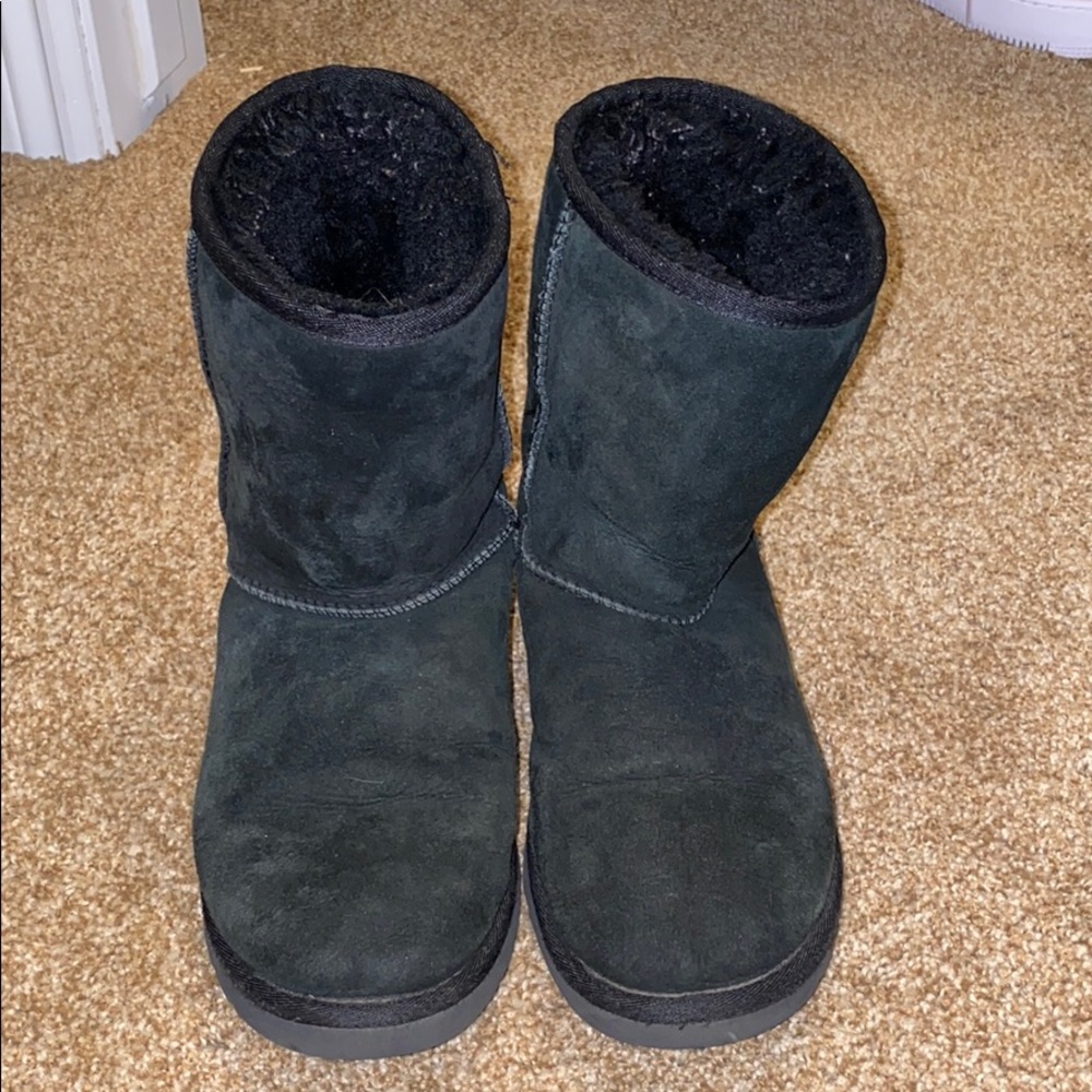 Short Uggs - image 2